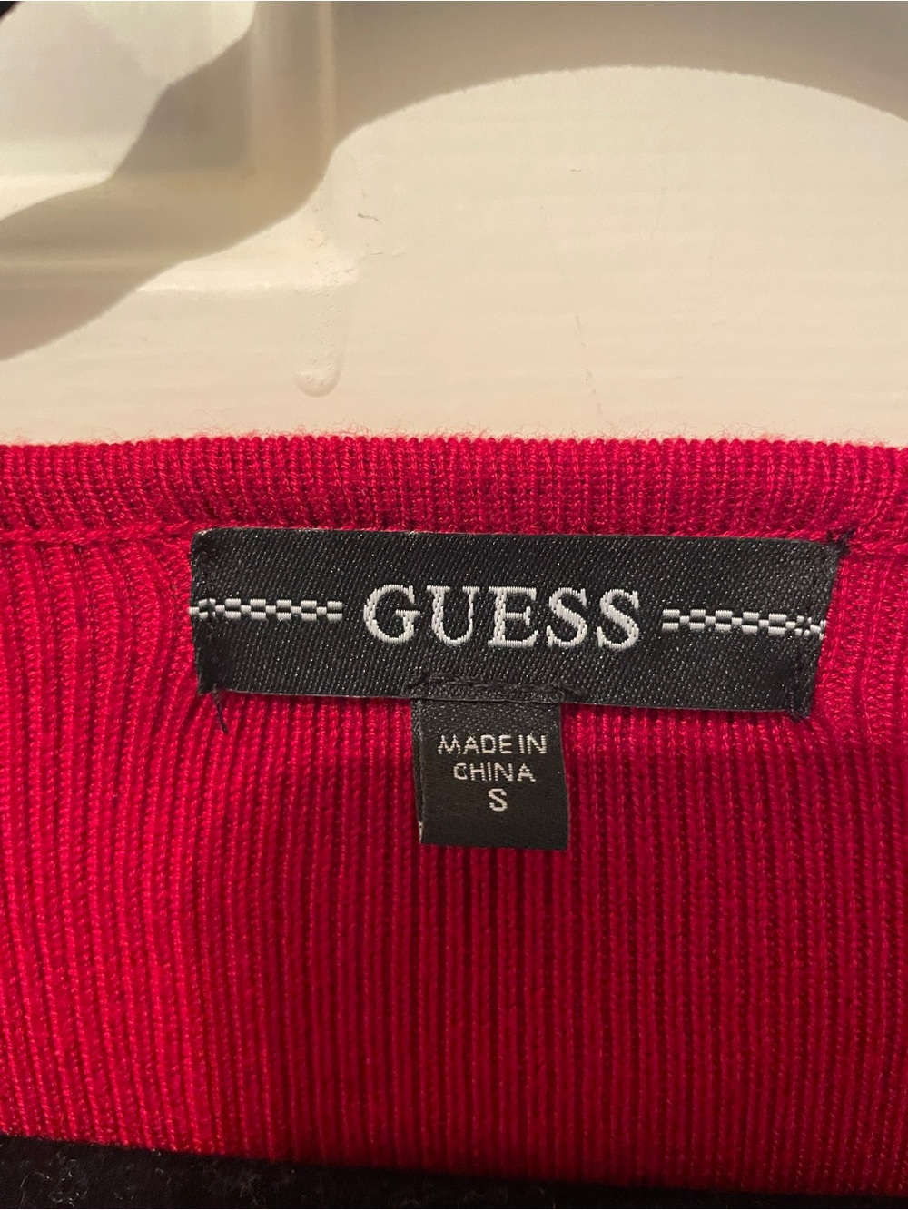GUESS Women's Red V-Neck Long Sleeve Top with Center Accent - Picture 4 of 11